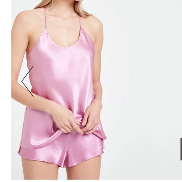 Olivia von Halle Other - NWOT OLIVIA VON HALLE Bella Silk-satin Pajama Set